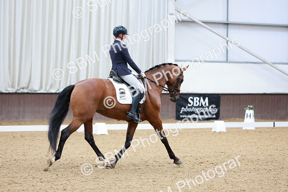 SBM_005815 - Class 3 - Medium 6 - 14.40-15.52