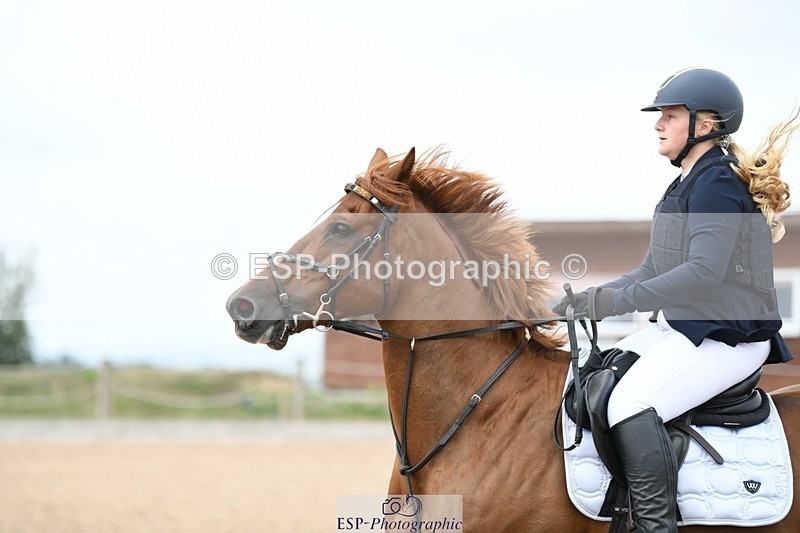 250807-113759-00722 - 1m Round 1