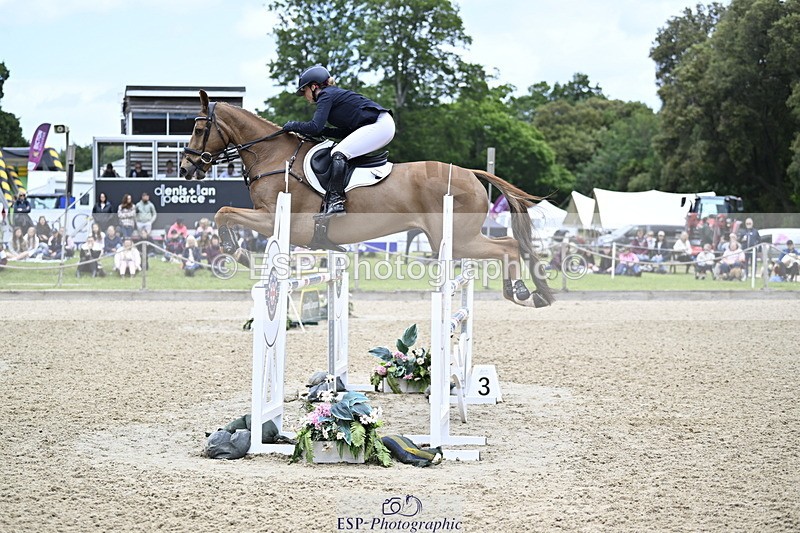 250525A-114720-17124 - B-370-Emma.Hyslop-Webb-KBS.TIME.TRAVEL