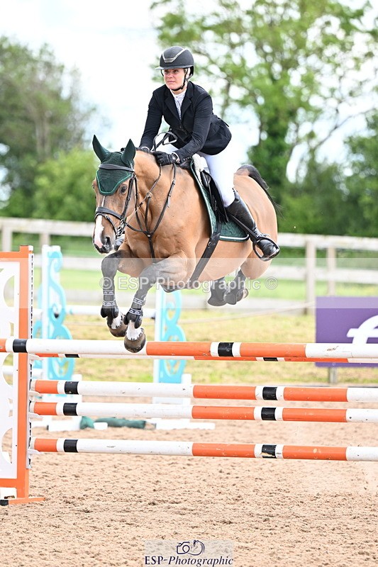240608A-141930-02722 - Cls 5 Snr Foxhunter and 1.20m Open