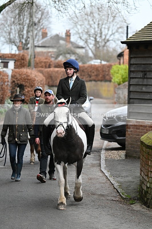 WJ7_1121 - Pub Corner