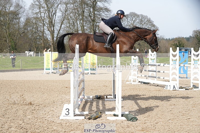 260322A-125429-01743 - 12 Newcomers 1m 10 Open