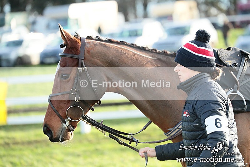 PtP 141225  1957 - New Forest Hounds PtP Larkhill 14/12/25