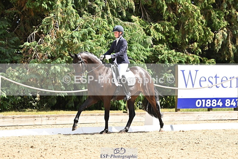 250808A-143956-00965 - 032-Caitlin.BurgessFurst.Sandreo.MFS