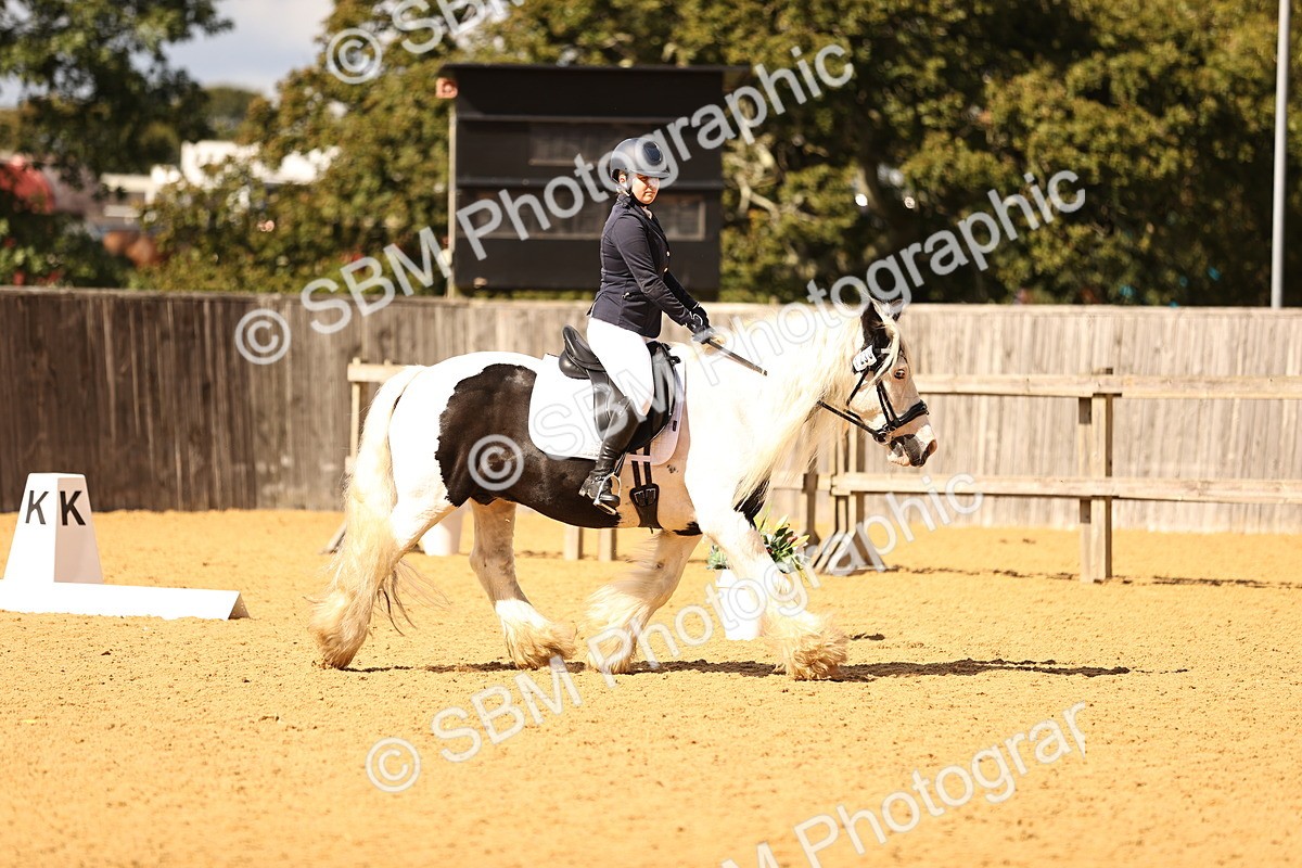 SBM_08600 - D30 Small Tour PYO Open