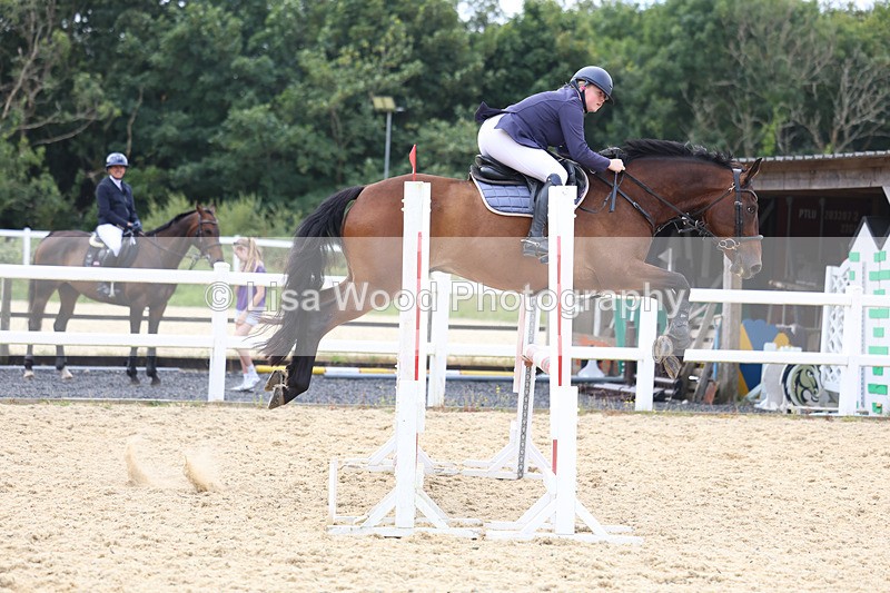 3E7A5162 - Class 4: Senior British Novice/90cm open