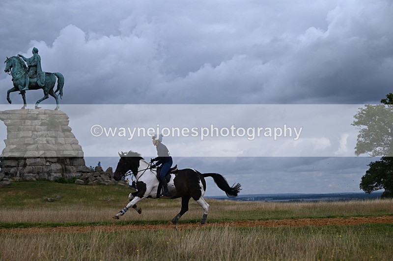 DSC_5057 - Time at Statue 11:10 to 11:42
