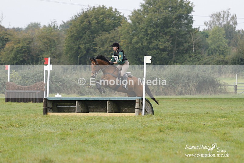  WWHT 171021 0782 - Open Novice (0.80m)  17/10/21