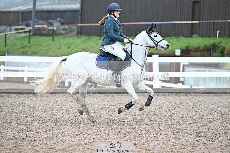 231118A-092001-00330 - Cls 2 BlueChip Pony Novice Qualifier