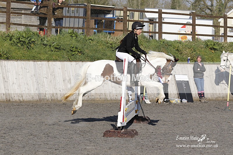 _EST0158 - Bourne Valley Riding Club Winter Showjumping 27/03/22