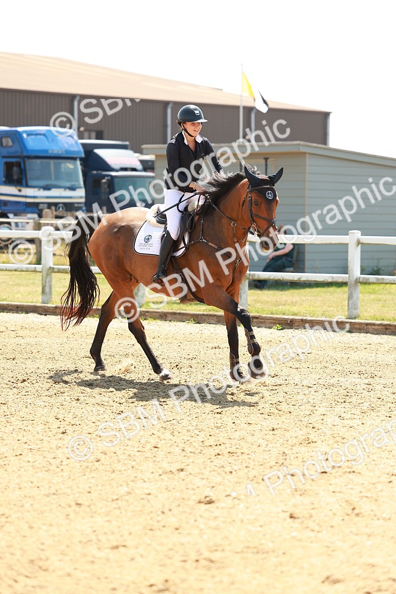 SBM_001656 - Class 4 - Senior Newcomers - 1.10m