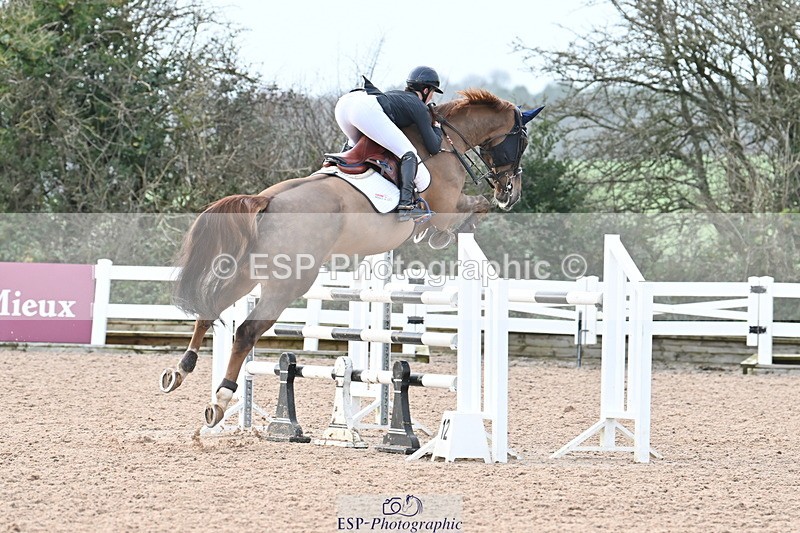 231208A-133612-00951 - Cls 6 Foxhunter & 1.20m Open