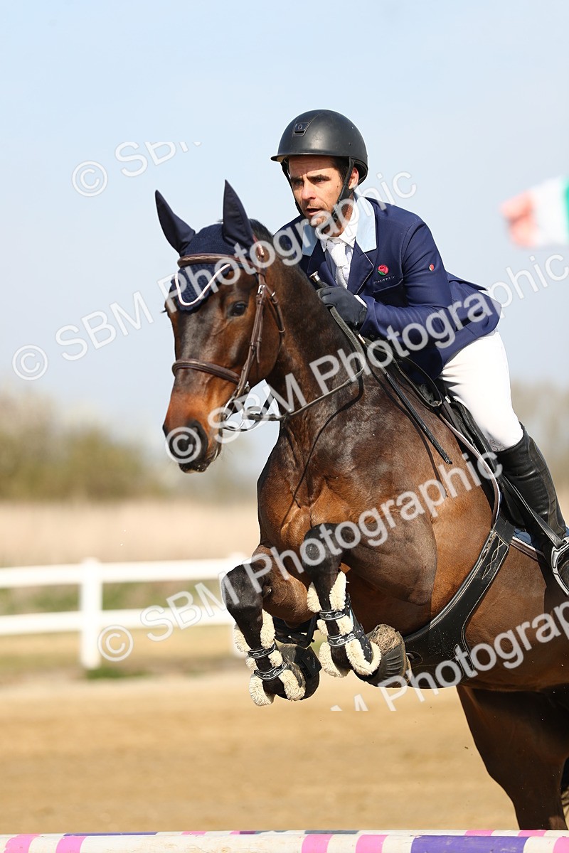 SBM_002013 - Class 8 - Senior British Novice - 90cm