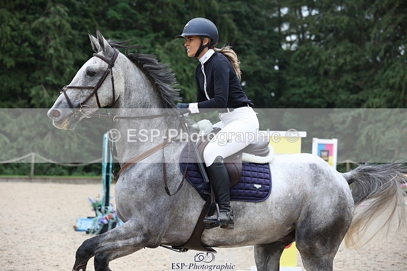 230908-171746-03241 - Cls 9 Snr Newcomers & 1.10m Open