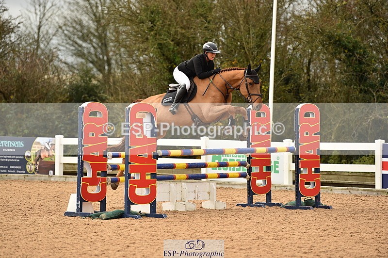 231122A-130438-00404 - Cls 4 Newcomers & 1.10m Open