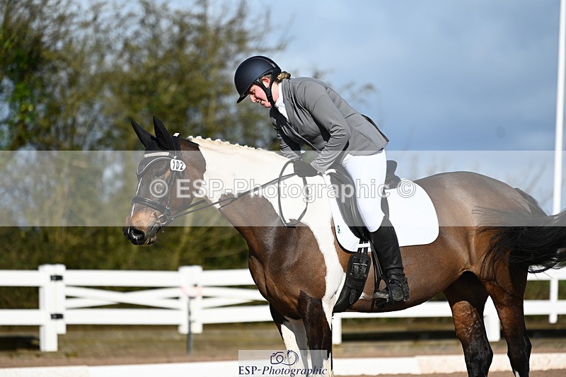 240323A-091329-00885 - MyQuest Intro A