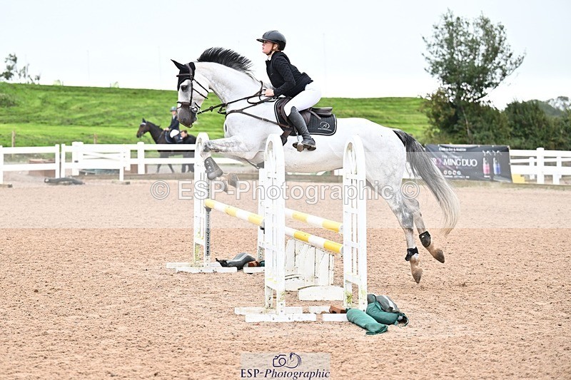 250917-104835-00150 - Cls 1 British Novice and 90cm Open