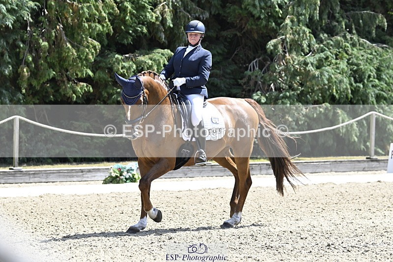 250810A-133155-06670 - 021-Caroline.HuntFancy.That.II