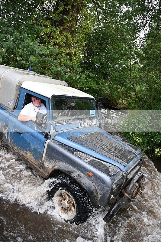 WJ7_9072 - 4X4s