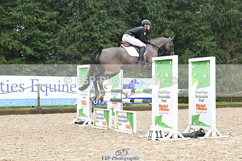 250215A-124431-00709 - Cls 4 Newcomers and 1.10m Open