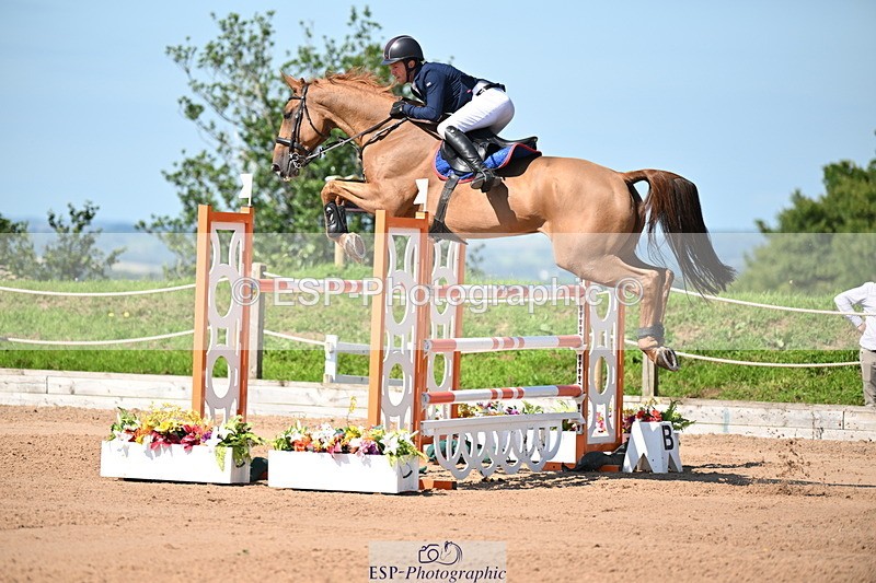 240718A-103638-04573 - Cls 1, 3 Star Small Tour 1.35m