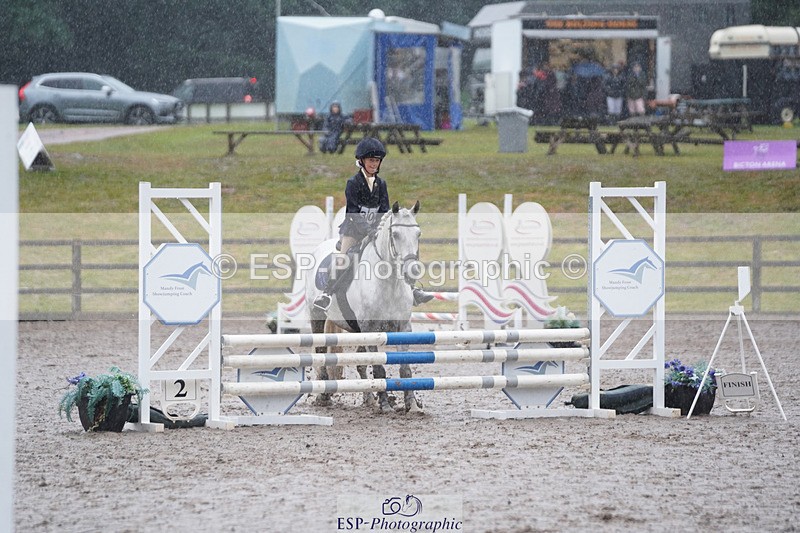 240824X-082138-20128 - 70cm Round 1 8.30 to 9.30