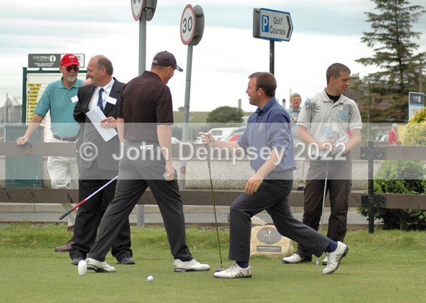 Having a stretch... - Brtish Open Qualifer 2007.. Montrose
