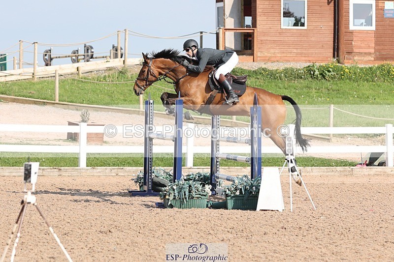 250509-170152-09091 - Cls 24 Snr Newcomers