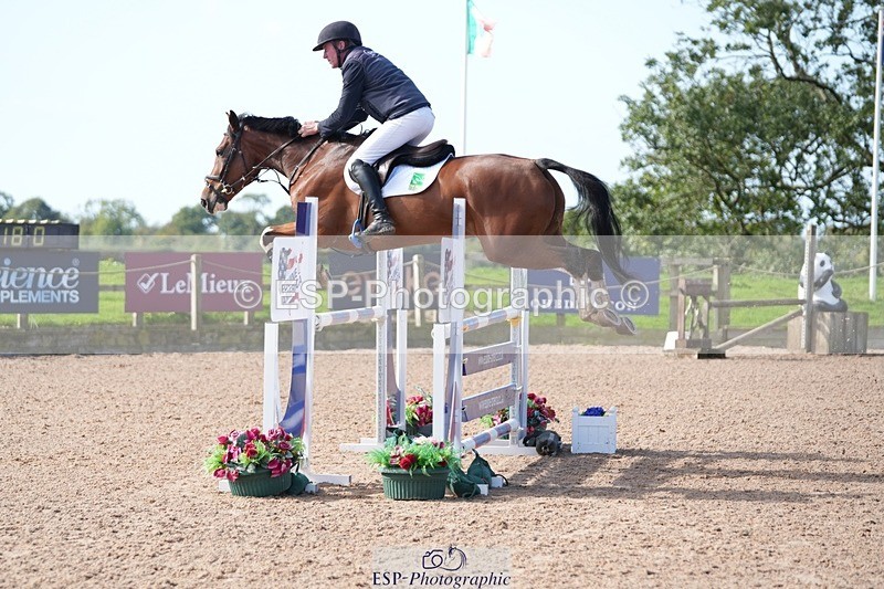 250913-105435-06273 - Cls 14 Snr Newcomers