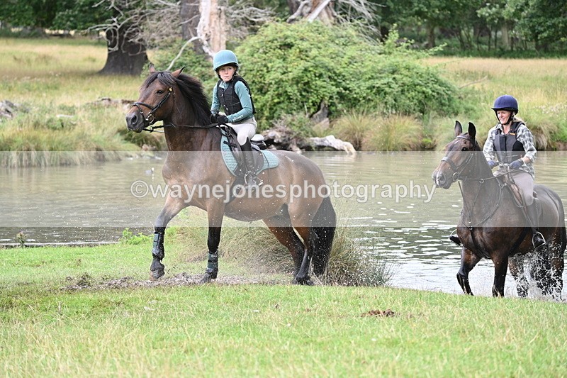 WJ7_2866 - Time at Water 11:37 to 12:13