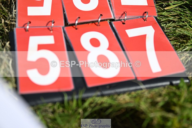 240825X-113144-32563 - 70cm XC 11.00 to 12.00