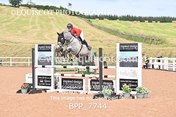 BPP_7744 - CLASS 16 FRI GFS Saddles Senior Newcomers/1.10m Open