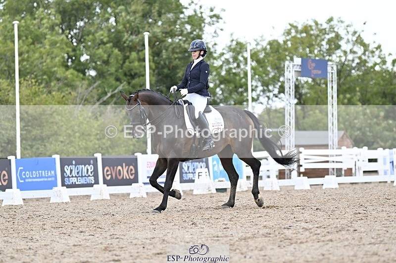 250907-165629-10820 - 113-Nicole.JahanshahiVirtual.Attraction