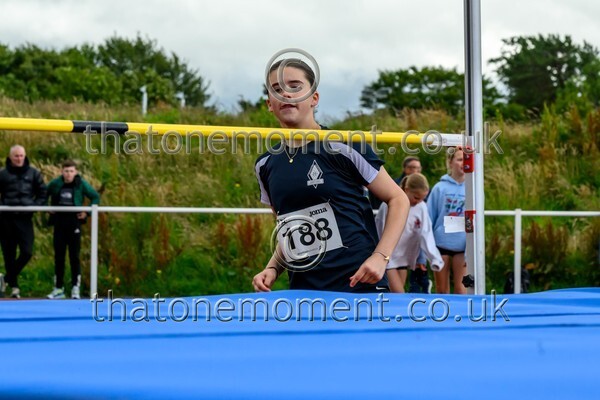 ComMast25-918825 - Field Female Set One