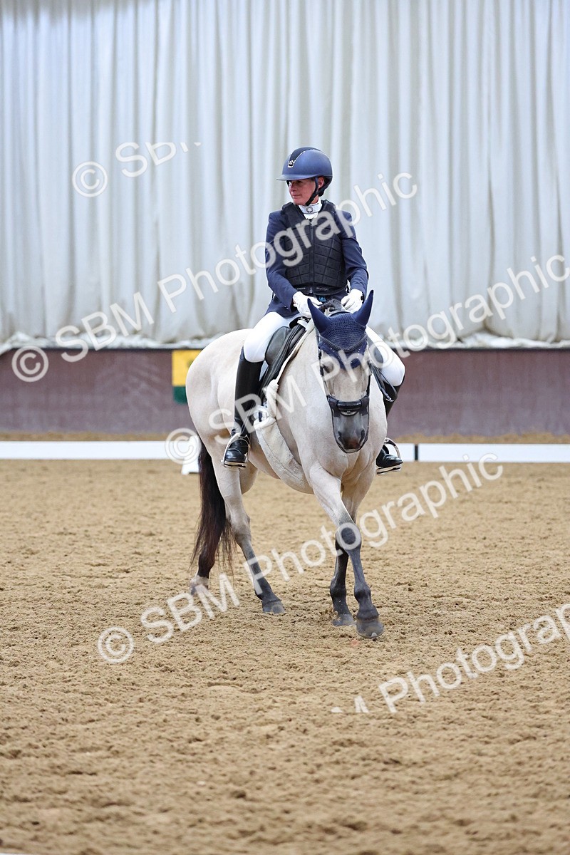 SBM_000310 - Class 2 - Intro 3 Championship - 8.51-9.47