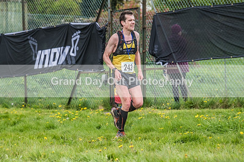 3 Peaks-2128 - The 3 Peaks Race Saturday 27th April 2024