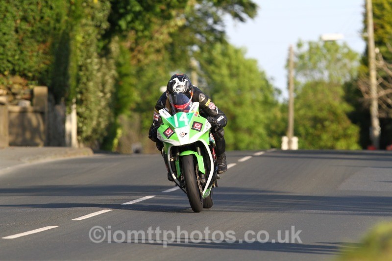 John Barton Kawasaki / Marks Bloom Racing / Wemoto - Tuesday Practice Solos