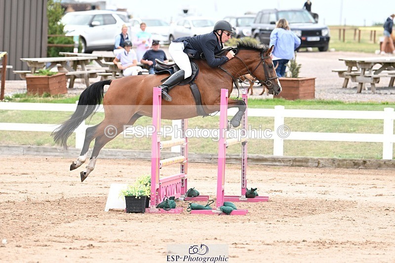 250727-084702-08600 - Cls 31 British Novice and 90cm