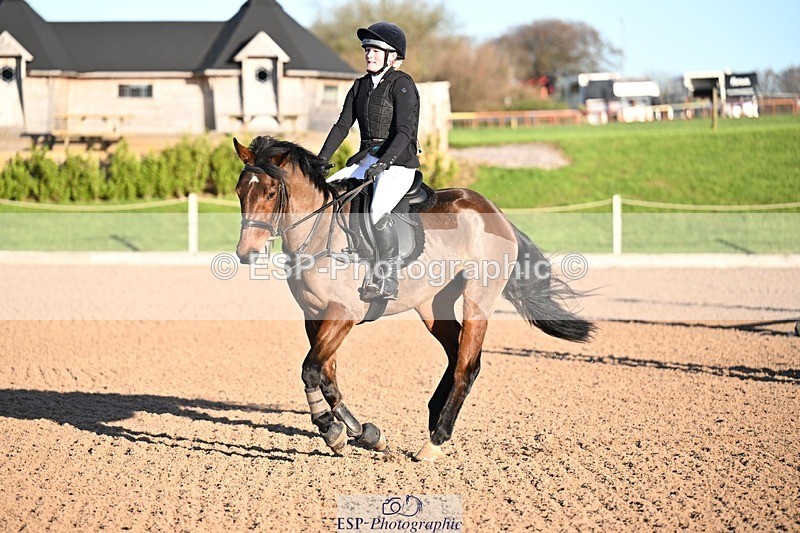 251130-100237-01260 - Cls 18 50cm Clear Round