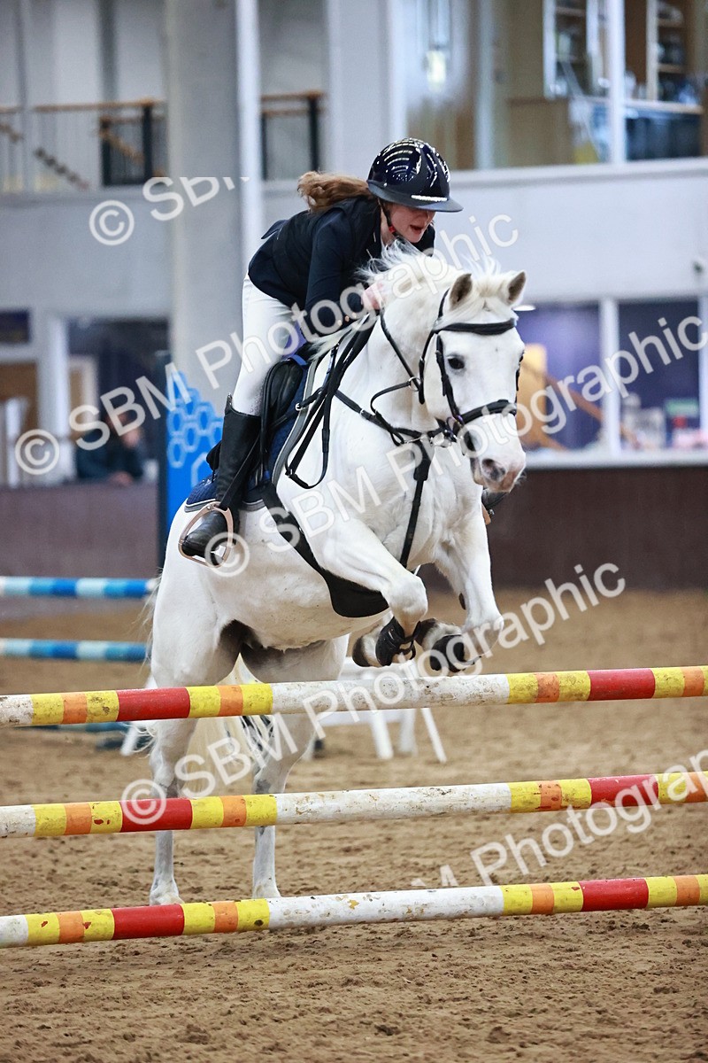 SBM_000565 - Class 2 - Pony Winter Champs 80cm