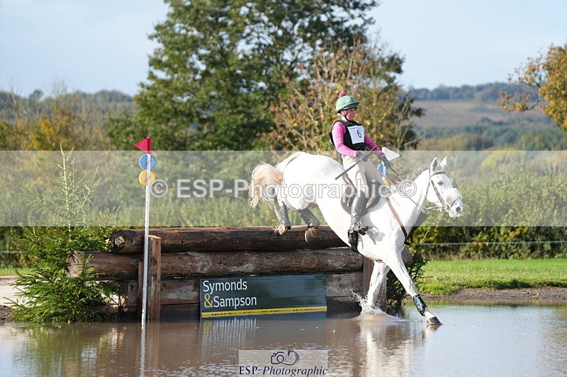 251024A-105002-06941 - A-006-Charlie.Perrott