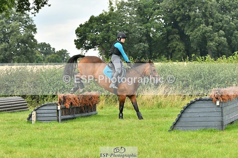 230817-142349-01274 - Theo's 2nd Group - XC