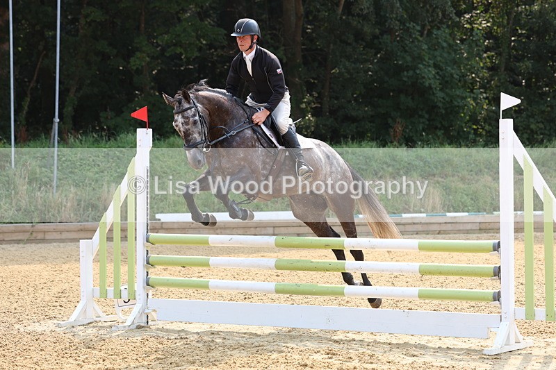 3E7A1220 - Class 4: Senior British Novice/90cm open