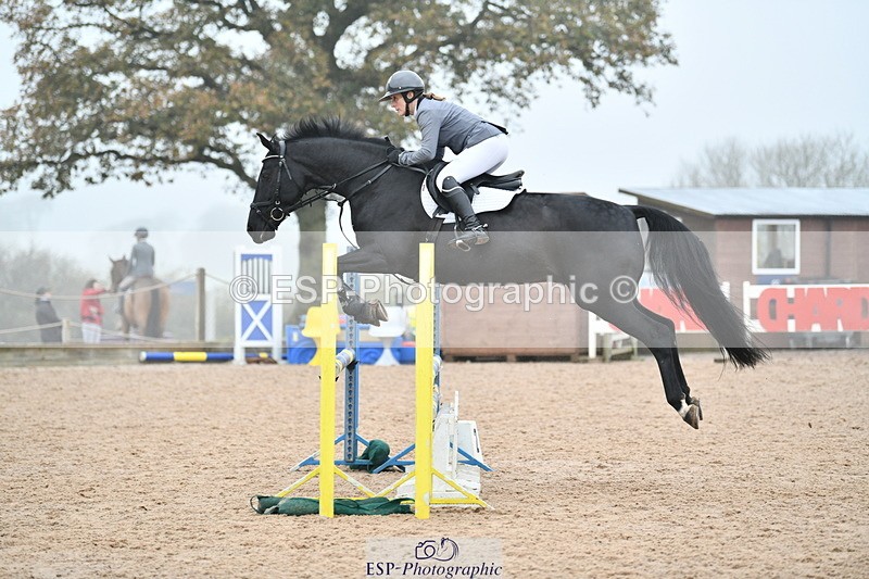 241102A-113321-04325 - SAT Cls 9 British Novice and 90cm Open