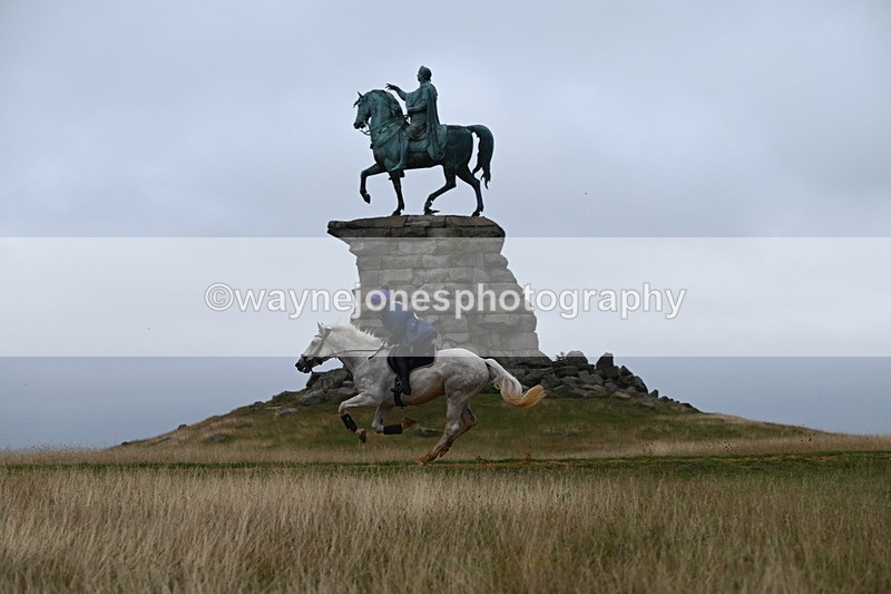 DSC_0459 - Time at Statue 09:51 to 10:54