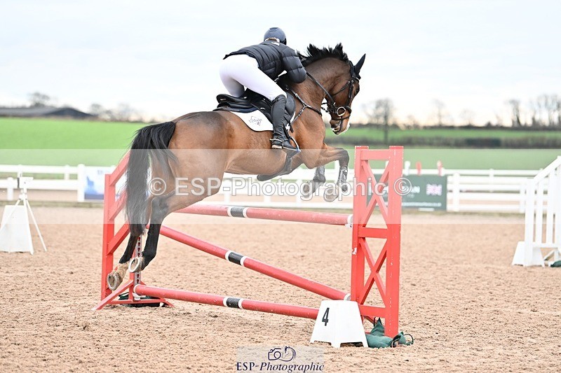 250112-124008-01253 - Cls 20 Newcomers and 1.10m Open