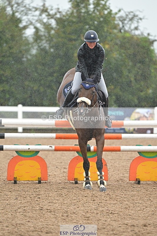 240925A-134620-00997 - Cls 4 Newcomers and 1.10m Open