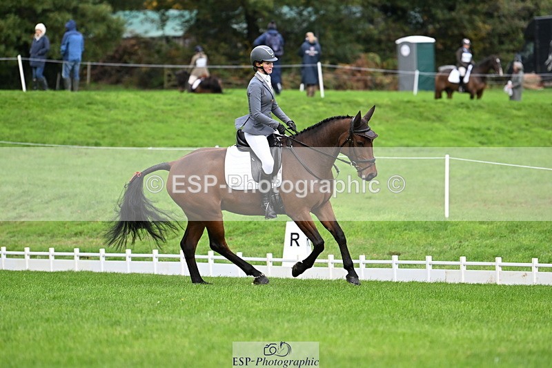 251023A-115011-03700 - G-516-Zara.Bucknell