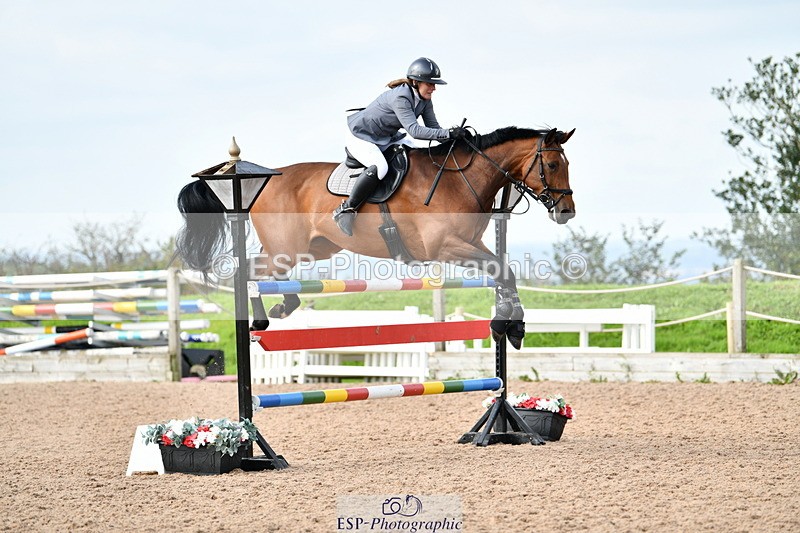 240915A-105038-09242 - Cls 26 National 1.30m Open