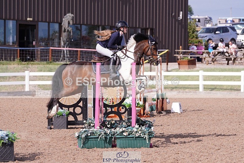 250629-174542-13294 - Cls 33 Stepping Stones 128cm and 138cm